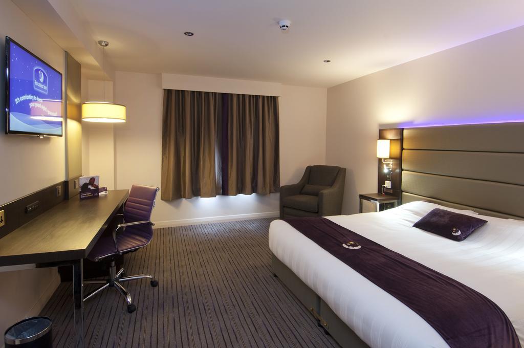 Premier Inn Tring Phòng bức ảnh